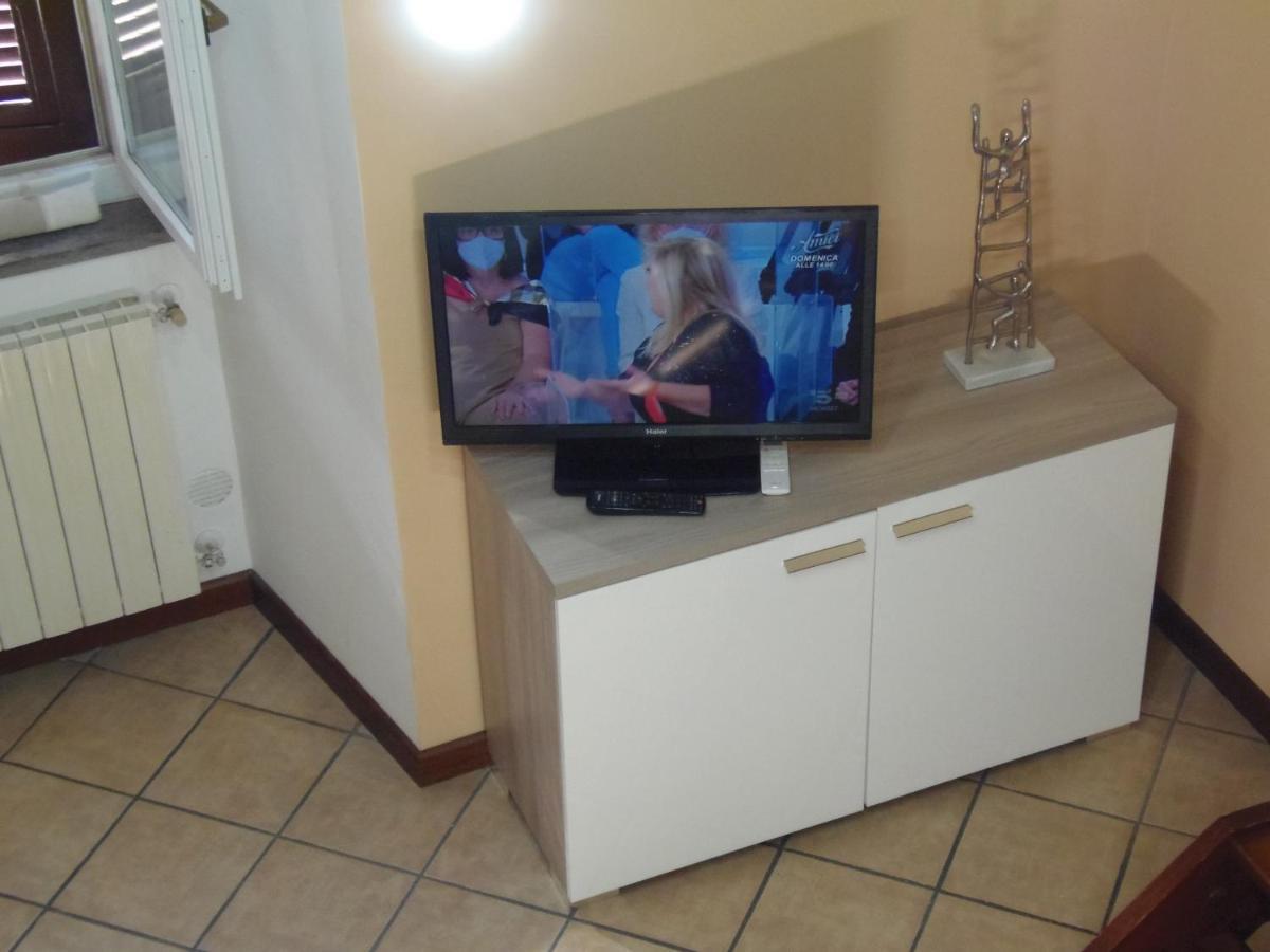 Casa Vacanza Tindara Apartment Civitavecchia Bagian luar foto