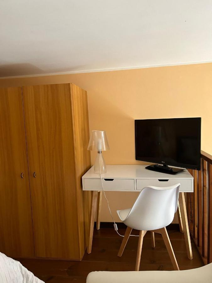 Casa Vacanza Tindara Apartment Civitavecchia Bagian luar foto