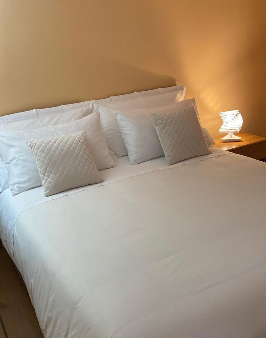 Casa Vacanza Tindara Apartment Civitavecchia Bagian luar foto